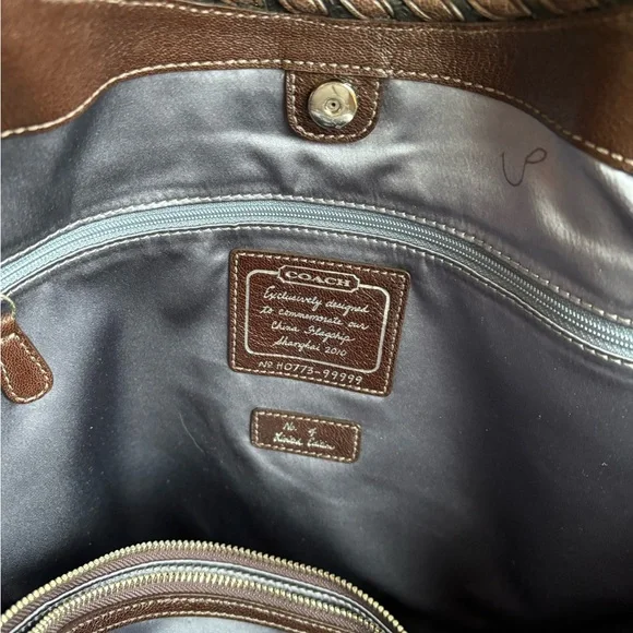 NWOT COACH DYLAN EMBOSSED PYTHON LEATHER TOTE BAG Limited Edition